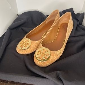 Tory Burch Reva Cork Ballet Flat, Natural/Golden